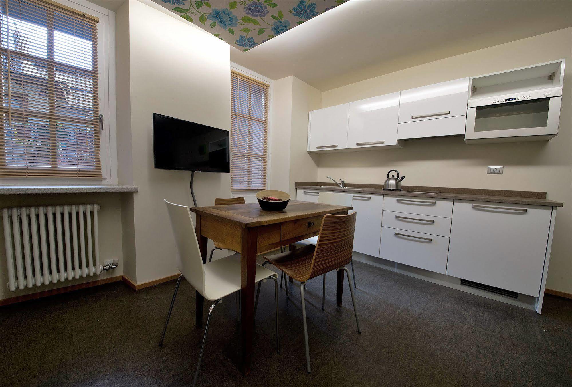 Apartements Coeur De Ville Aosta Eksteriør bilde