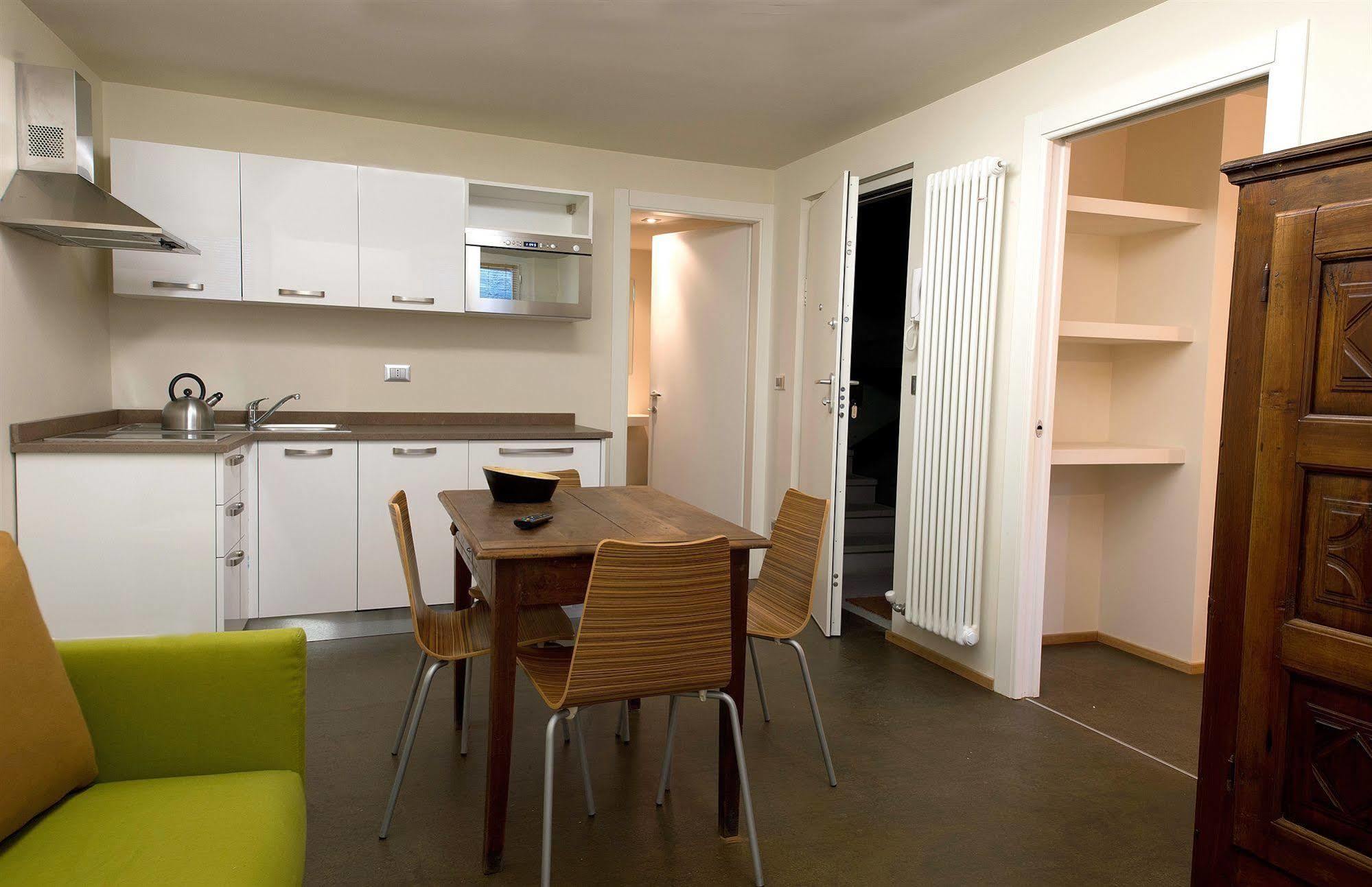 Apartements Coeur De Ville Aosta Eksteriør bilde